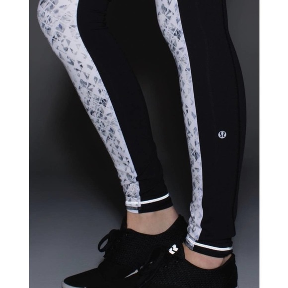 Lululemon Speed Tight II Unbreakable White Black Leggings Size 8 Gym Workout - Picture 4 of 12
